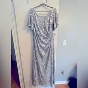 NWT Alex Evenings Dress
